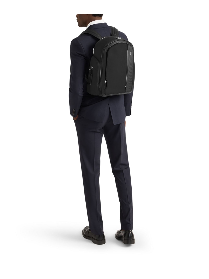 【公式店】5年保証 ARRIV? 「ラーソン」ミディアム・バックパック A4対応 TUMI ト...