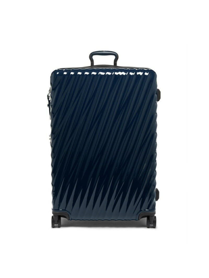 TUMI（トゥミ）【TUMI公式店】 19 DEGREE POLYCARBONATE エクステンデッド・トリップ・エクスパンダブル・4ウィ製品について立体的な斜角をもたせ、遠くからでも近くからでも印象的に見えるデザインと拡張機能、モダンなシルエットが特徴の19 Degreeコレクション。再生ポリカーボネートの本体は、軽量で柔軟性があり、耐久性に優れ、静音で操作性に優れたホイールとの組み合わせにより、快適な旅＝移動を約束します。ビジネスやレジャーの長期旅行に最適のサイズです、本体のポリカーボネートに抗菌加工を施し、内装にはPROTX 2 ®テクノロジーを採用。臭いの原因となる細菌やカビの繁殖を防ぎます。環境に配慮し、工場等の製造過程で発生する廃棄物をリサイクルしたナイロンやペットボトルをリサイクルしたポリエステルなどの素材を採用。長年の使用に耐える高い耐久性も備えています。＊製品の仕様は予告なく変更する場合があります。外装ファスナーで開閉するメインコンパートメント本体一体型のTSAロック長さ調節可能なテレスコープハンドル格納できるトップとサイドのハンドルボトムのグラブハンドル拡張機能（約5cm）デュアルホイール（4輪）内装タイダウン・ストラップファスナーポケットx2ハンギングポケット製品保証に関してトゥミはトラベル、ビジネス、そしてライフスタイルアクセサリーの世界的なリーディングブランドです。1977年以来、お客様に長くご満足いただけるよう、製品同様のハイクオリティなアフターサービスを提供しております。こちらでご購入頂きました正規品に関しましては製品保証対象となります。製品保証に関して詳しくはトゥミ公式サイトをご確認ください。なお納品書が購入証明となりますので大切に保管してください。製品保証に関してトゥミはトラベル、ビジネス、そしてライフスタイルアクセサリーの世界的なリーディングブランドです。1977年以来、お客様に長くご満足いただけるよう、製品同様のハイクオリティなアフターサービスを提供しております。こちらでご購入頂きました正規品に関しましては製品保証対象となります。製品保証に関して詳しくはトゥミ公式サイトをご確認ください。なお納品書が購入証明となりますので大切に保管してください。【原産国】中国、タイまたはその他の地域型番：0228774NVY2-ONE-F GA9810【採寸】サイズ高さ幅奥行きF77.5cm51.0cm28.0cm商品のサイズについて【商品詳細】素材：Hardsideサイズ：F※画面上と実物では多少色具合が異なって見える場合もございます。ご了承ください。商品のカラーについて 【予約商品について】 ※「先行予約販売中」「予約販売中」をご注文の際は予約商品についてをご確認ください。■重要なお知らせ※ 当店では、ギフト配送サービス及びラッピングサービスを行っておりません。ご注文者様とお届け先が違う場合でも、タグ（値札）付「納品書 兼 返品連絡票」同梱の状態でお送り致しますのでご了承ください。 ラッピング・ギフト配送について※ 2点以上ご購入の場合、全ての商品が揃い次第一括でのお届けとなります。お届け予定日の異なる商品をお買い上げの場合はご注意下さい。お急ぎの商品がございましたら分けてご購入いただきますようお願い致します。発送について ※ 買い物カートに入れるだけでは在庫確保されませんのでお早めに購入手続きをしてください。当店では在庫を複数サイトで共有しているため、同時にご注文があった場合、売切れとなってしまう事がございます。お手数ですが、ご注文後に当店からお送りする「ご注文内容の確認メール」をご確認ください。ご注文の確定について ※ Rakuten Fashionの商品ページに記載しているメーカー希望小売価格は、楽天市場「商品価格ナビ」に登録されている価格に準じています。 商品の価格についてTUMITUMIのスーツケース・キャリーバッグバッグご注文・お届けについて発送ガイドラッピンググッズ3,980円以上送料無料ご利用ガイド