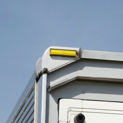 面で魅せる！LED車高灯☆【閃光車高灯 イエロー（DC12V/24V車共用）】