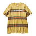 【 BORDER TIEDYE TEE 】 ボーダー柄を染めで表現したTシャツ。 5.6ozのボディを使用していますが、製品染しているのでLiberaidersプリントTと同じ生地感です。 フロントには大きめのTibetロゴがプリントされています。 ■素材 コットン100% ■サイズ M :着丈68cm 肩幅52cm 身幅54cm 袖丈21cm L :着丈72cm 肩幅52cm 身幅57cm 袖丈23cm ※おおよそのサイズです。 商品によりおよそ1～2cmの個体差があるものもございます。あらかじめご了承ください。 モデル身長180cm,体重63kg,Lサイズ着用 【Liberaiders】 Liberate × Raiders = Liberaiders Military, Travelling, Rockn Roll, Photography Liberaidersはミッションを持って生まれたブランドである。 アジアのみならず今の世界に照準を合わせた日本発信のブランド。 オリジナル・ストリートウエアのスピリットを継承しながらも、 ネクストレベルを目指したリアルなストリート・ファッション。 スタイルこそストリートでも、ハイエンド、アウトドアのアパレルの 最新の技術と最高のクオリティを落とし込んだアイテム。 Liberaidersのテーマは多岐にわたる。 ミリタリー、トラベル、ロックンロール、フォトグラフィー。 ディレクターのMei Yongは、北京で生まれ育ち、10代後半から日本に住み、 世界中を旅してきた。90年代のオリジナル・ストリートウエアを始めとする、 数々のインターナショナル・ブランドとのクリエイションに携わり、 ライフワークであるカメラを手に 写真を撮り続けてきた。 彼のライフのBGMはもちろんロックンロールである。 Liberate＝解放　Raiders＝侵略 ブランド名は二つの相反する言葉から生まれたものだ。 今の世の中は混乱している。メディアに支配され、目的を見失った人々。 そんな時代だからこそ、メディアやハイプを信用せず、自ら旅に出て、 自分の道を歩いて世界を認識していくことが重要なのだ。 既成概念やカテゴライズといったもの。 そこを超えた新たなる価値観の創造…… それがLiberaidersのミッションである。