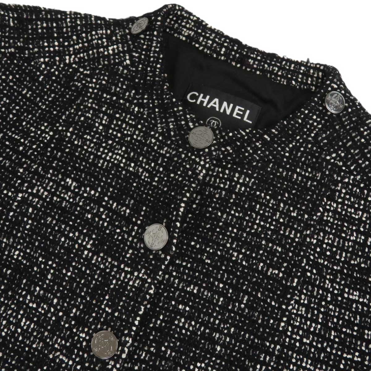 シャネル ココマーク ツイード ウール ジャケット P19831V11551 レディース ブラック CHANEL 【中古】 【アパレル・小物】