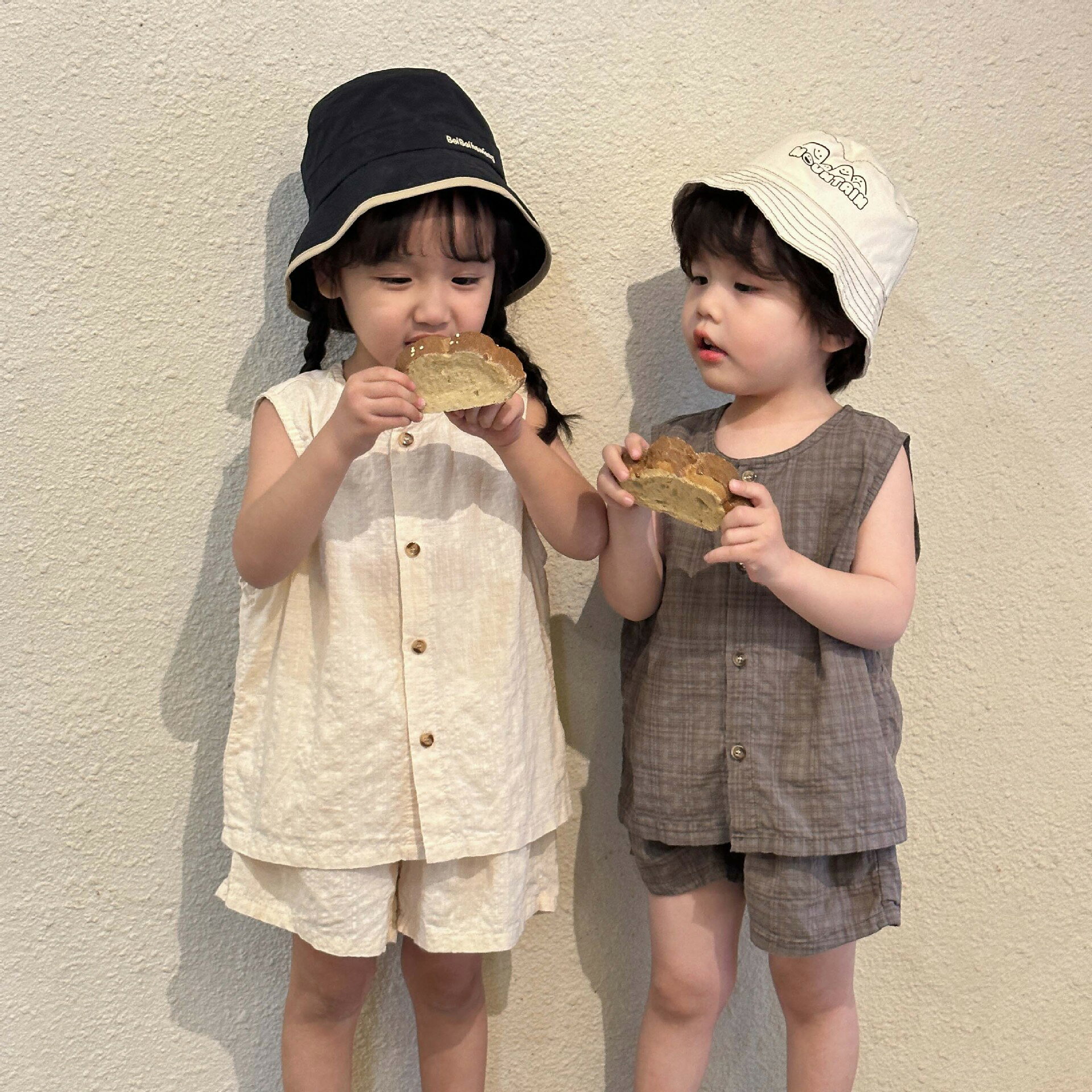 対象性別：男女兼用セットタイプ：パンツセットセット点数：2点セット対象年齢：幼児低学年（3～8歳、身長100～140cm）季節に適している: 夏パンツの丈：ショートパンツ生地名：綿