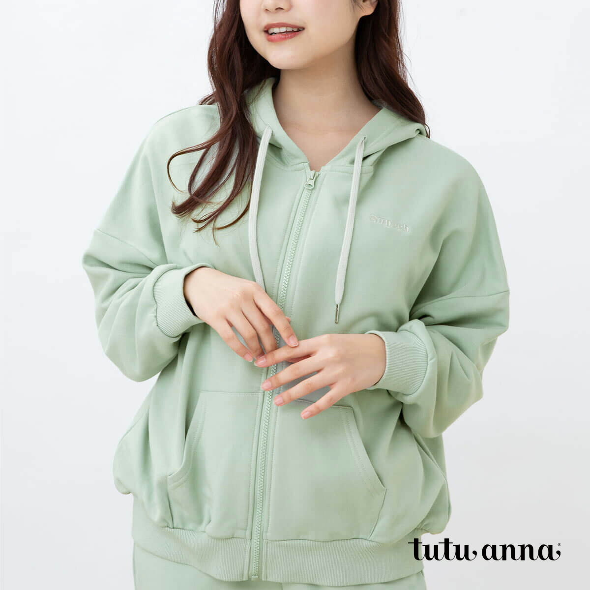 レディース ルームウェア 単品(ボトム別売り) パーカー 長袖 部屋着 綿混 [ちょうどいいウェア]裏毛ロゴ刺繍温調パーカーのサムネイル