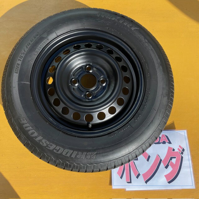 【中古】スペアタイヤに最適ホンダ純正スチールホイール＋ブリヂストン185/70R141本2020年生産日本製5.5mm8分山フリード フリードスパイク GB3.GB4 テンパータイヤ 応急用に最適 通常使用もOK