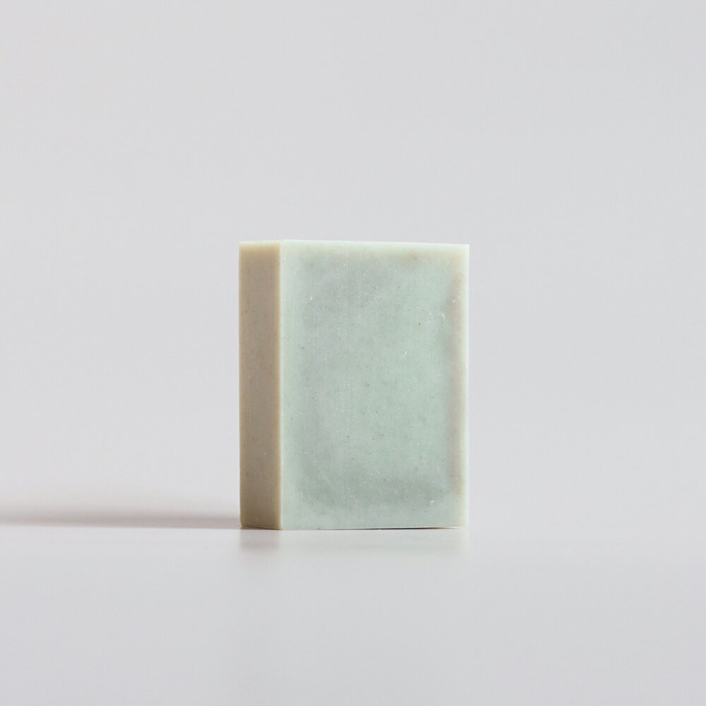 シャンプーバー ペパーミント ティーツリー 手作り 固形シャンプー 自然の香り 弱アルカリ性 台湾産【..