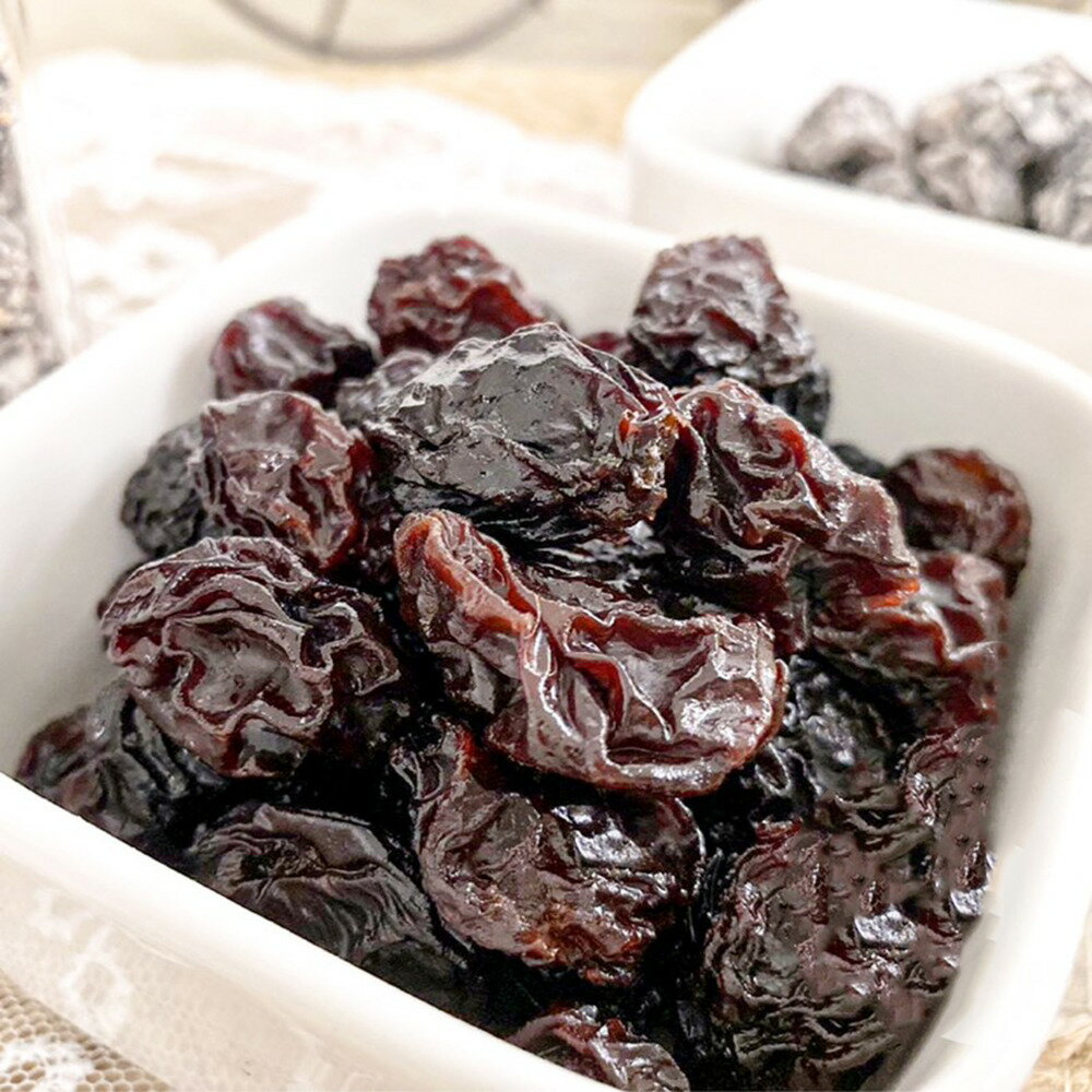 大粒 レーズン プレーン / 梅 370g×2缶 セット 台湾 梅パウダー 干しぶどう 干し葡萄 ほしぶどう 食物繊維 アントシアニン ポリフェノール チリ産 ...