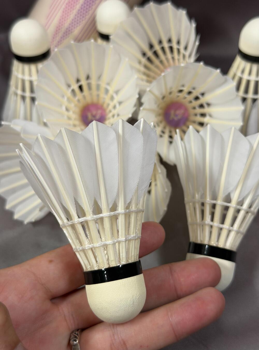 【二級グース羽根】バドミントン シャトル No.8 77スピード 12球入り【KOMBO 慷柏...