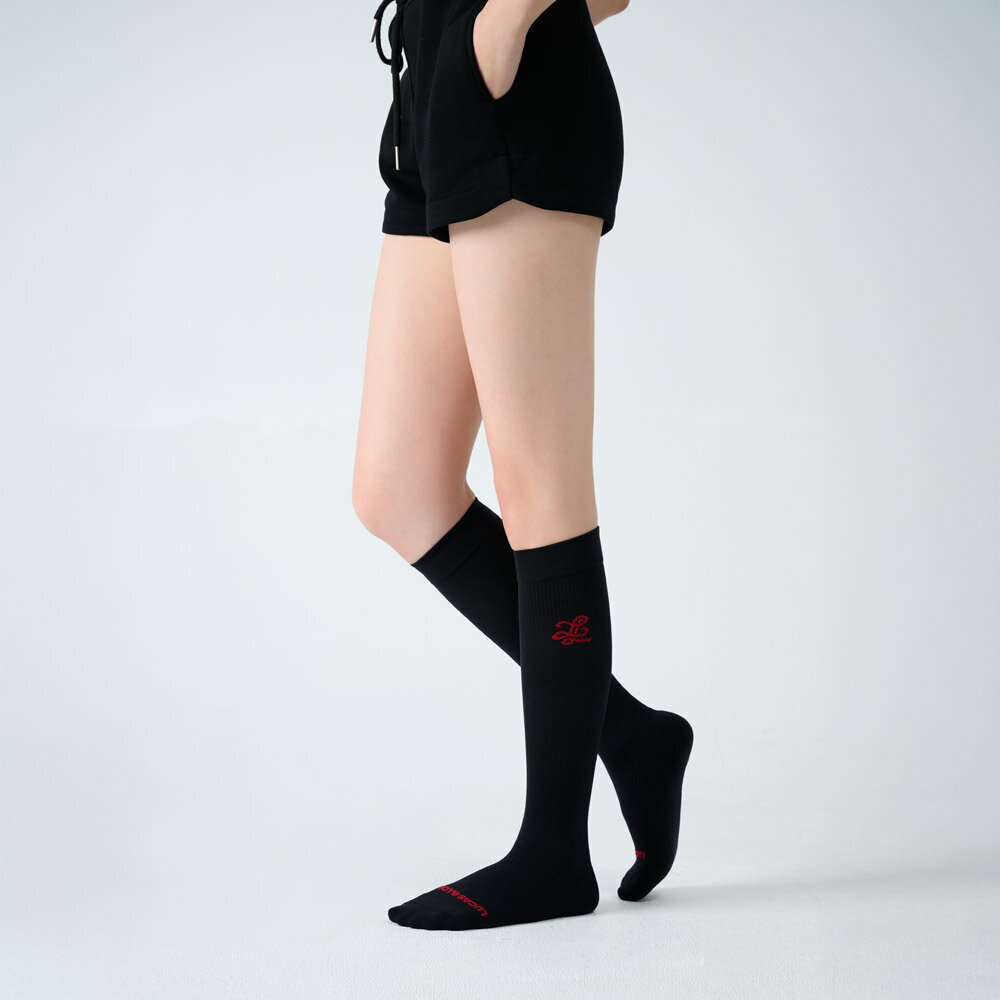 【ポイント20倍】着圧ソックス サポート強化 ブラック M / L / XL ふくらはぎ サポーター 膝下 両足 抗菌 防臭 優しい肌触り 強すぎない 着圧 靴下 むくみ ユニセックス【Lucas Louis】【台湾直送】【送料無料】