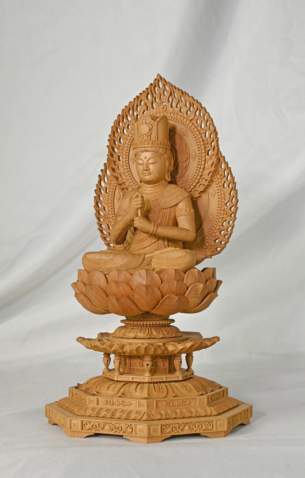 ☆5倍ポイント☆【888円割引商品】仏像 大日如来 二重火炎光背 八角台座 2.0寸/19×10...