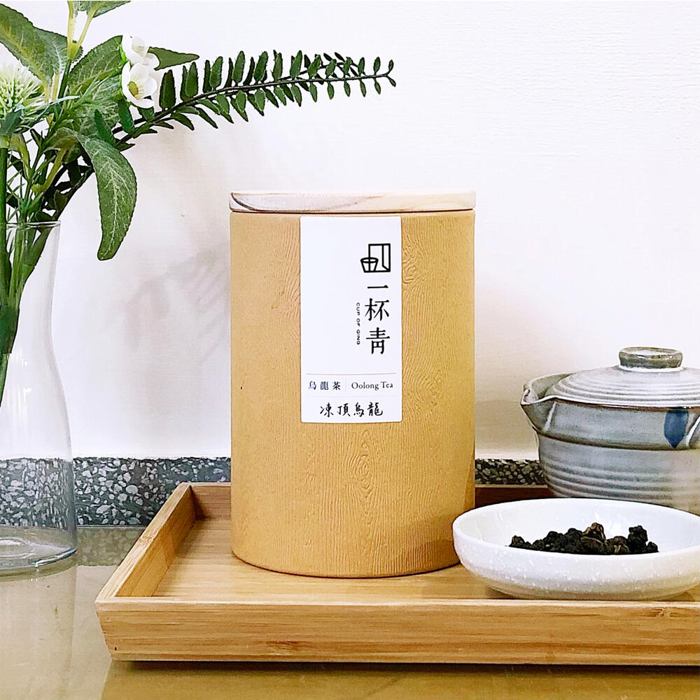 凍頂烏龍 春芽 150g ティーバック 缶入り 台湾茶 お茶 ギフト ランキング入り 限定品 ウーロン茶 ウロン茶 烏龍茶【一杯青】【台湾直送】【送料無料】05father_gt