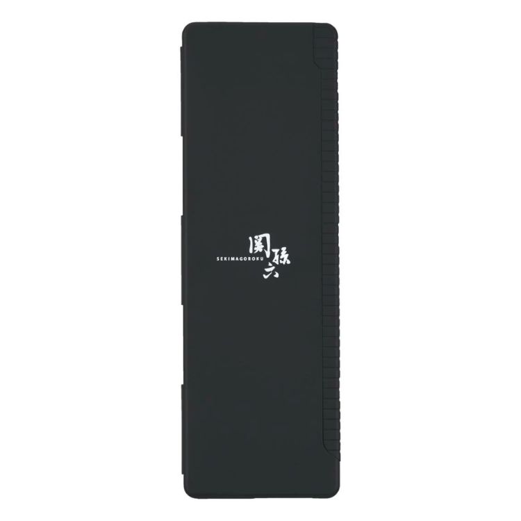 本体サイズ：21.3×7×0.8cm 重量：100g 素材・材質：本体＝ポリプロピレン（耐熱温度80℃）、マグネット＝ゴム磁石 生産国：日本 食洗機対応：不可●掲載商品の仕様や付属品等の詳細につきましてはメーカーに準拠しておりますので メーカーホームページにてご確認下さいますようよろしくお願いいたします。 【注意】 ●必ず仕様詳細、対応品番をお確かめの上、ご購入ください。お客様都合での返品はお受けできかねます。 ●メーカー都合により予告なく代替品に変更、パッケージの変更がある場合がございますのでご了承ください