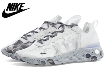 NIKE・ナイキ・Kendrick Lamar【スニーカー】【即日発送】【送料無料】REACT ELEMENT 55/KLケンドリックラマー×ナイキ リアクトエレメント55MultiPlatinum マルチプラチナムPURE PLATINUM/CLEAR-WOLF GREYサイズ：US8(26cm)-US10(28cm)