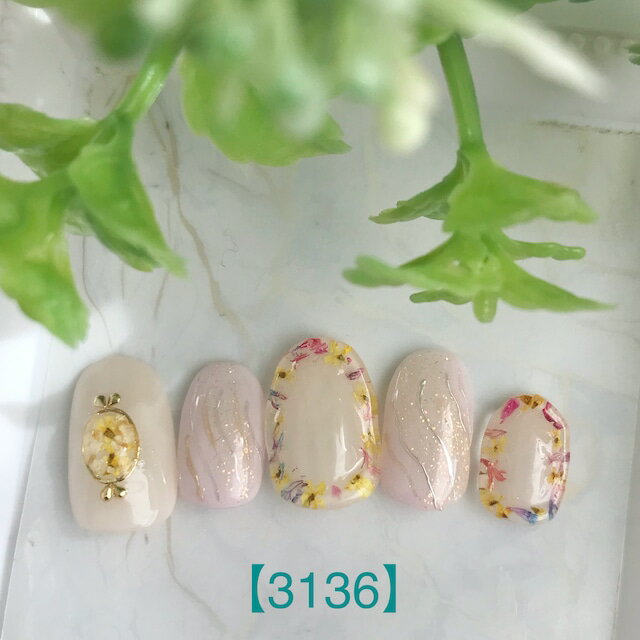 上品 カジュアル オフィス 可愛い かわいい ブライダル トレンド ショート ロング 短い爪 お洒落 キラキラ ネイルチップ つけ爪 ネイル デザインネイル オーダメイド オーダーチップ オーダーネイル ハンドメイド 10本セット 送料無料 両面テープ付き【3136】