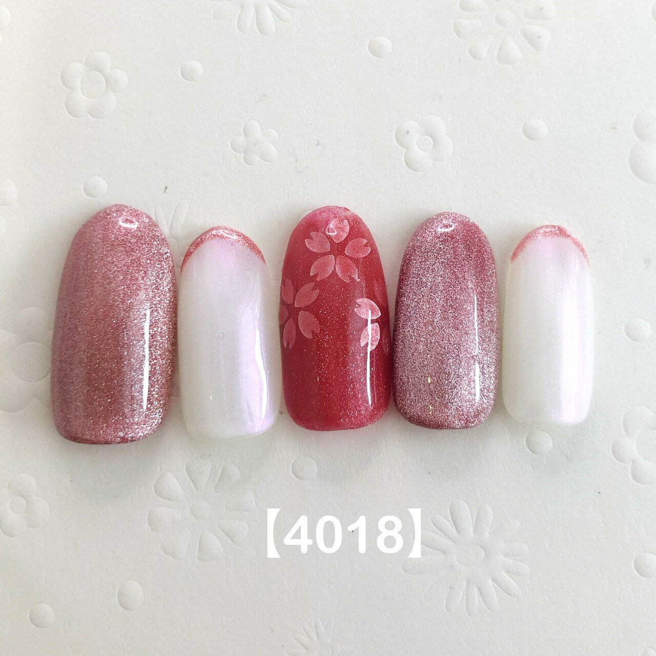 送料無料 両面テープ付き ネイル ネイルチップ つけ爪 ジェル ジェルネイル セルフネイル マニキュア ハンドメイド オーダー オーダーメイド サイズオーダー ショート ロング ブライダル 結婚式 前撮り 挙式 和装 上品 カジュアル 可愛い かわいい カワイイ 桜【4018】