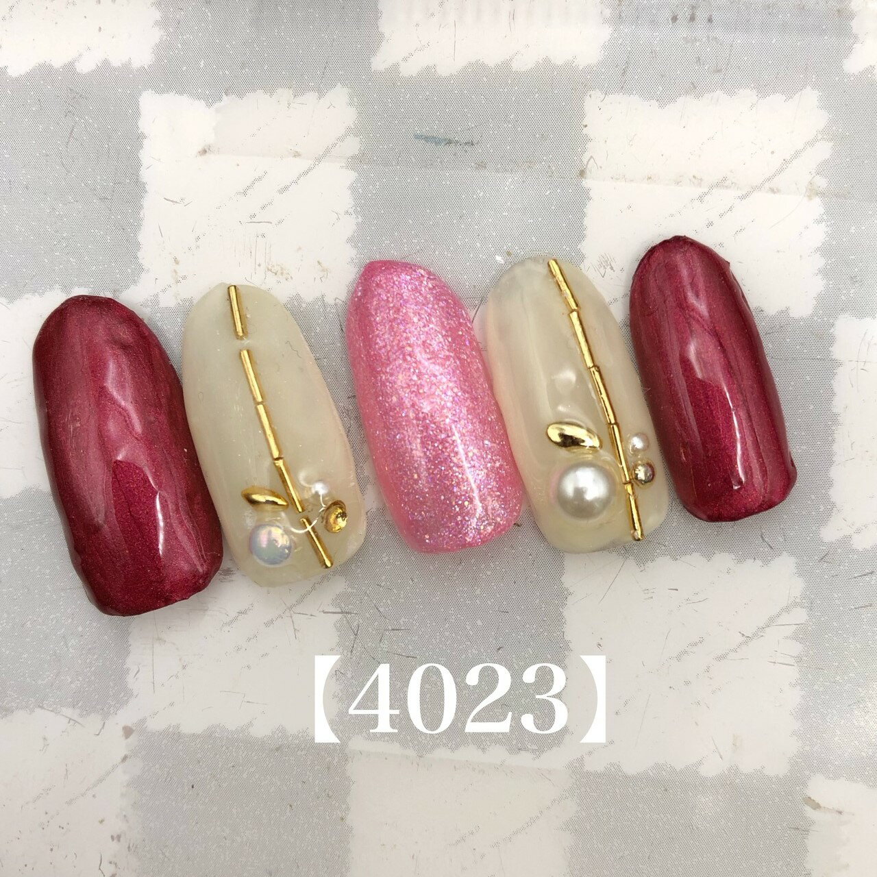 送料無料 両面テープ付き ネイル ネイルチップ つけ爪 ジェル ジェルネイル セルフネイル マニキュア ハンドメイド オーダー オーダーメイド サイズオーダー ショート ロング ブライダル 結婚式 前撮り 挙式 和装 上品 カジュアル 可愛い かわいい カワイイ ワイン【4023】