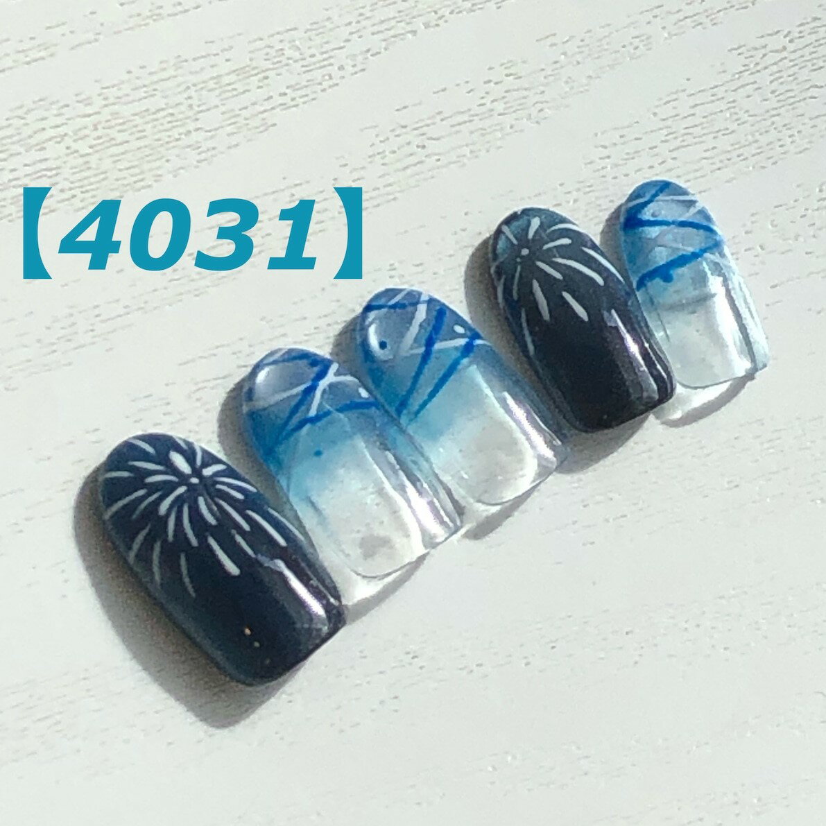 送料無料 両面テープ付き ネイル ネイルチップ つけ爪 ジェル ジェルネイル セルフネイル マニキュア ハンドメイド オーダー オーダーメイド サイズオーダー ショート ロング ブライダル 結婚式 前撮り 挙式 和装 上品 カジュアル 可愛い かわいい カワイイ 花火【4031】