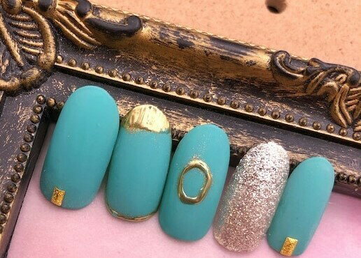 上品 可愛い かわいい クリスマス イベント ショート ロング 短い爪 お洒落 キラキラ ネイルチップ つけ爪 ネイル デザインネイル オーダメイド オーダーチップ オーダーネイル ハンドメイド 10本セット 送料無料 両面テープ付き【1938】