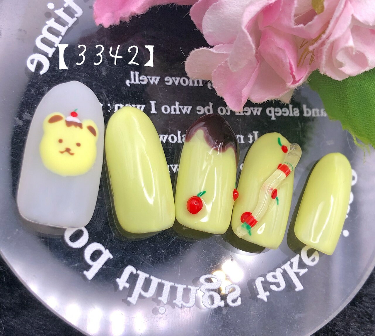 可愛い かわいい ショート ロング 短い爪 お洒落 キラキラ ネイルチップ つけ爪 ネイル デザインネイル..