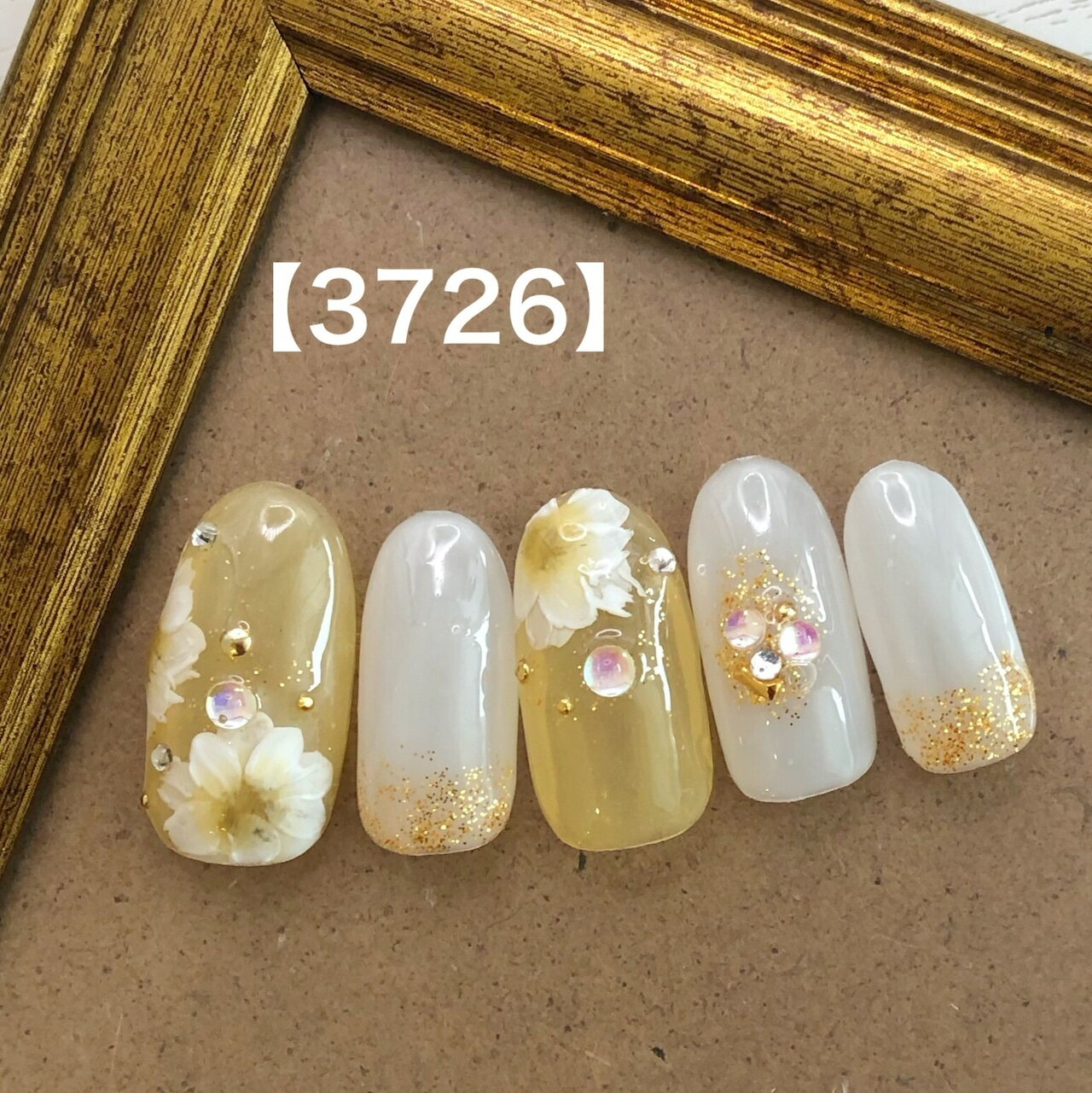 上品 カジュアル 可愛い かわいいブライダル トレンド ショート ロング 短い爪 お洒落 ラメ キラキラ ネイルチップ つけ爪 ネイル デザインネイル オーダメイド オーダーチップ オーダーネイル ハンドメイド 10本セット 送料無料 両面テープ付き【3726】