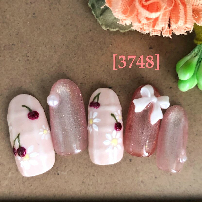 上品 カジュアル 可愛い かわいい カワイイ ブライダル トレンド ピンク ショート ロング 短い爪 お洒落 ラメ キラキラ ネイルチップ つけ爪 ネイル デザインネイル オーダメイド オーダーチップ オーダーネイル ハンドメイド 10本セット 送料無料 両面テープ付き【3748】