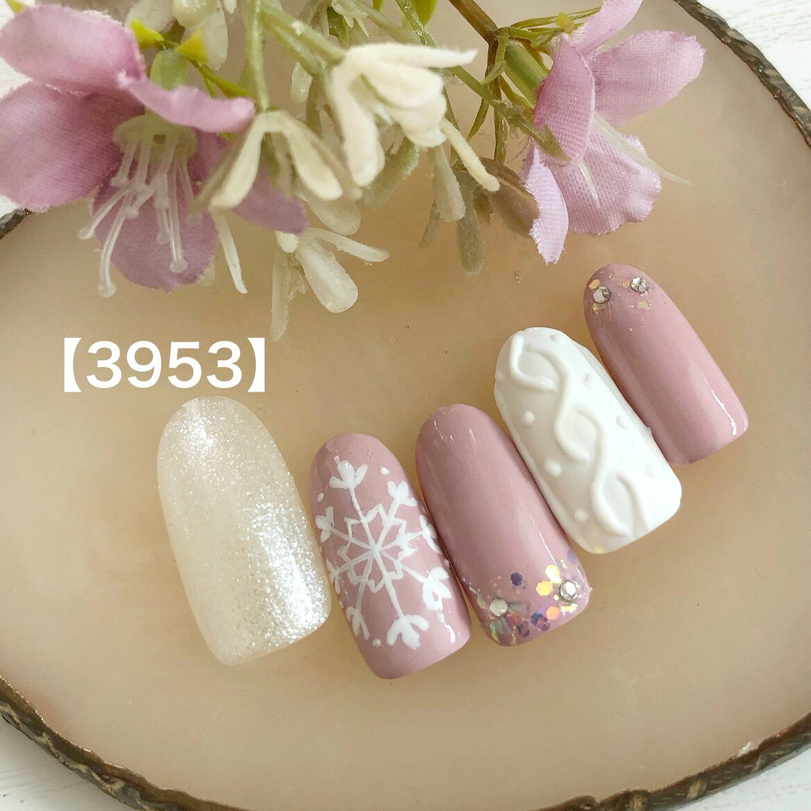 Other - 上品 カジュアル 可愛い かわいい カワイイ ブライダル 雪 ショート ロング 短い爪 お洒落 ラメ キラキラ ネイルチップ つけ爪 ネイル デザインネイル オーダメイド オーダーチップ オーダーネイル ハンドメイド 10本セット 送料無料 両面テープ付き【3953】