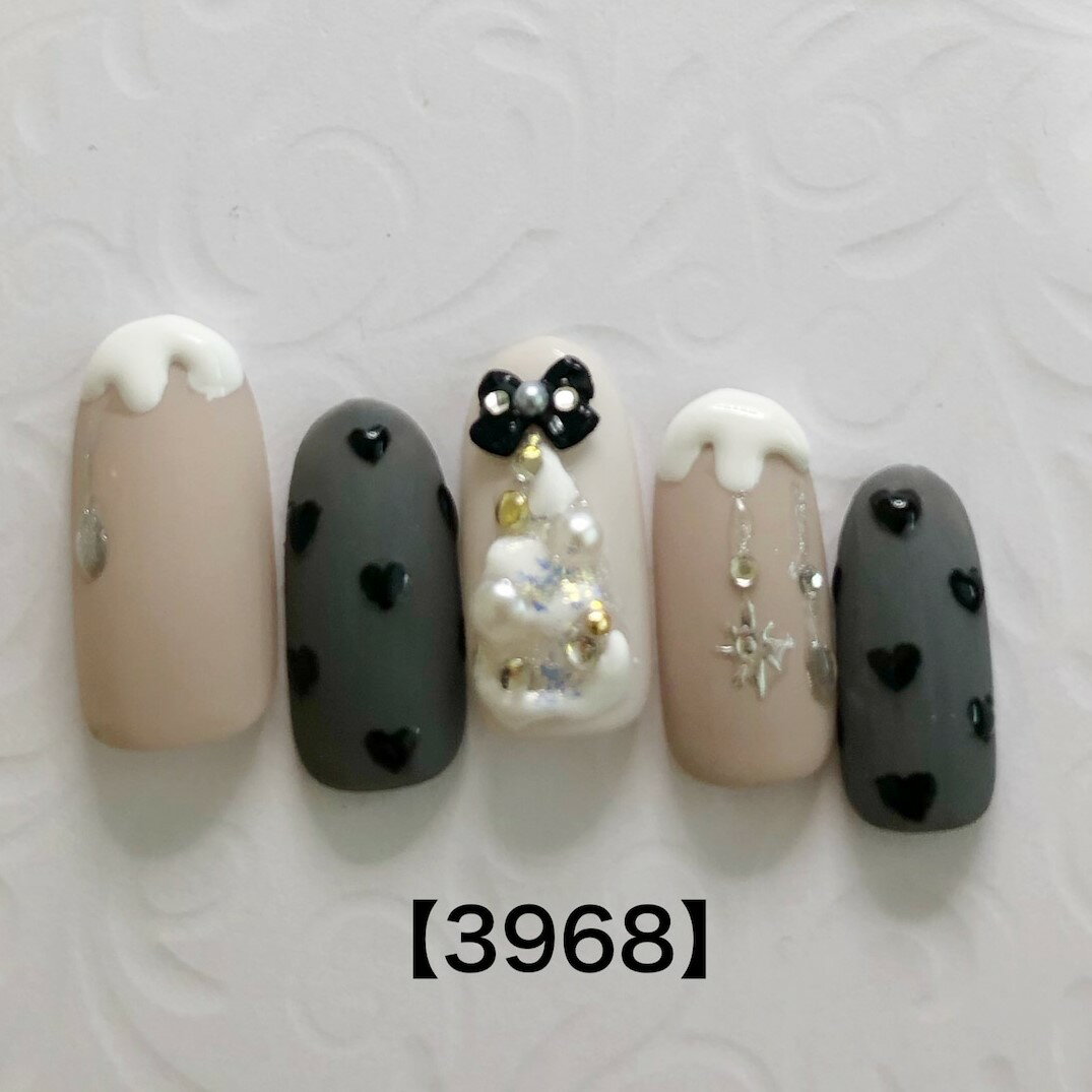 上品 カジュアル 可愛い かわいい カワイイ ブライダル クリスマス ショート ロング 短い爪 お洒落 ラメ キラキラ ネイルチップ つけ爪 ネイル デザインネイル オーダメイド オーダーチップ オーダーネイル ハンドメイド 10本セット 送料無料 両面テープ付き【3968】