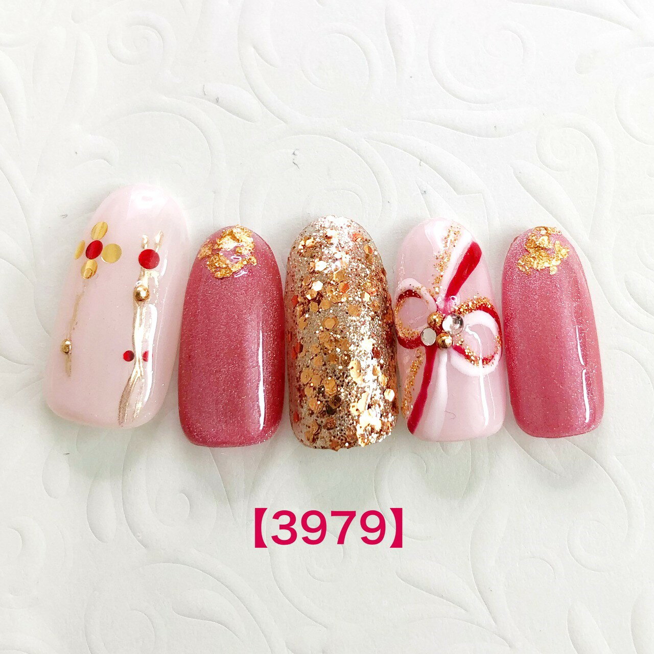 上品 カジュアル 可愛い かわいい カワイイ ブライダル 着物 ショート ロング 短い爪 お洒落 ラメ キラキラ ネイルチップ つけ爪 ネイル デザインネイル オーダメイド オーダーチップ オーダーネイル ハンドメイド 10本セット 送料無料 両面テープ付き【3979】