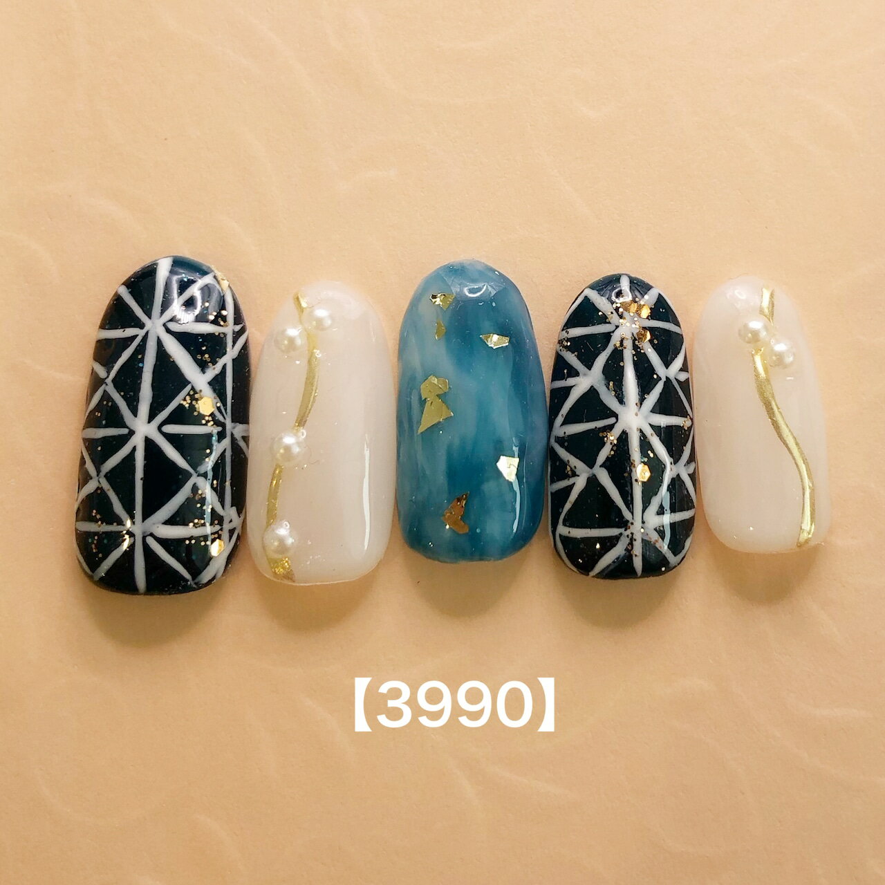 上品 カジュアル 可愛い かわいい カワイイ ブライダル 大人 ショート ロング 短い爪 お洒落 ラメ キラキラ ネイルチップ つけ爪 ネイル デザインネイル オーダメイド オーダーチップ オーダーネイル ハンドメイド 10本セット 送料無料 両面テープ付き【3990】