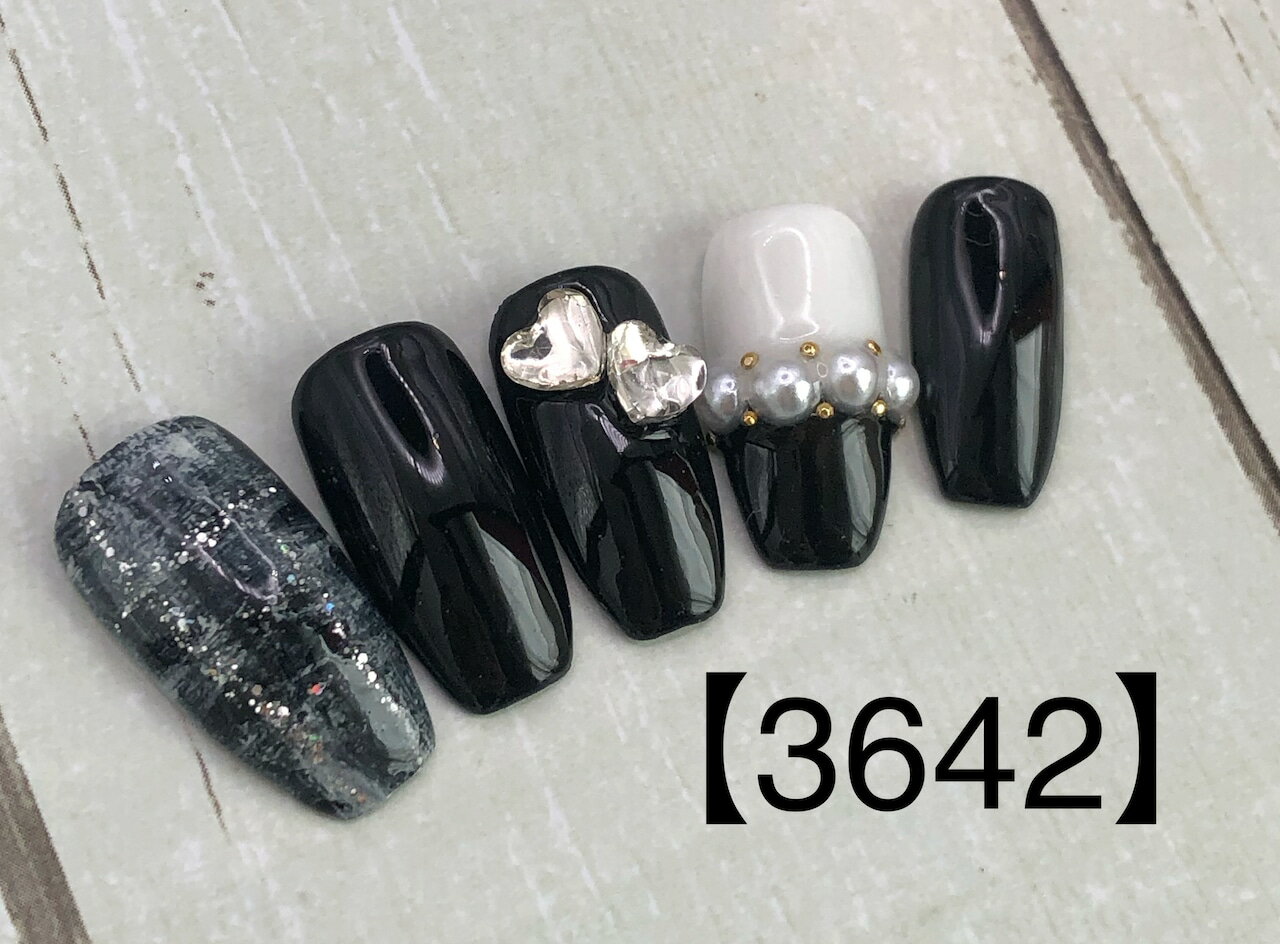 上品 可愛い かわいい クール 地雷系 量産型 ショート ロング 短い爪 お洒落 キラキラ ネイルチップ つけ爪 ネイル デザインネイル オーダメイド オーダーチップ オーダーネイル ハンドメイド 10本セット 送料無料 両面テープ付き【3642】