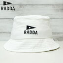 RADDA GOLF ラッダゴルフ ハット帽 MACROSS BUCKET HAT フロントにRADDAのロゴ刺繍が施されたバケットハット。 RADDA GOLF／ラッダ ゴルフ 2019年、ブルックリンとロサンゼルスを拠点にスタート。 ゴルフの美的・文化的な向上を目指す新進気鋭のブランド。 ポップカルチャー、健康、ライフスタイル、そしてあらゆるアクティビティなど、現代のゴルファーの多様性のある趣味嗜好を色濃くプロダクツに反映させている。 また、N.Yのストリートゴルフパフォーマーやセレブを巻き込んだプロモーションも世界中で話題になっている。 ■サイズ（cm） S/M：高さ 約11 , 頭周り 約59 , つば 約4 L/XL：高さ　約13 , 頭周り 約61 , つば 約5 カラー WHITE 素材 100% Polyester その他のRADDAアイテムはこちら！ ※代引きでご注文頂いた場合、自動的に宅配便での発送となりますので予めご了承願います。 ※メール便以外で配送をご希望の場合、別途地域別配送料が加算されますので予めご了承願います。 ※メール便での保障は一切お受けできませんので、保障のある郵送をご希望の方は宅配便をご希望下さい！ ※採寸は十分注意を払って行っておりますが、多少の誤差がある場合がございます。ご了承ください。 ※店頭でも同時に販売していますので万一、売り切れの場合はメールにてお知らせいたしますので、ご了承ください。 ※商品写真のカラーについては、ご利用のパソコンや携帯電話などの環境によって、 実物と多少異なる場合があります。あらかじめご了承下さい。 ※メーカー希望小売価格はメーカーカタログに基づいて掲載しています