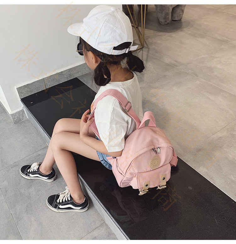 リュックサック 子供用 男の子 女の子 IPAD 通学 大容量 リュック通学バッグ リュ...