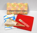 <茶道具・お稽古セット>帛紗セットB 正絹の帛紗が入りました、入門5点セットです。これから始められる、初心者の方の入門用の袱紗セットにもいかがでしょうか。赤色の帛紗がセットに入っています イエロー 花柄 茶道部 部活動
