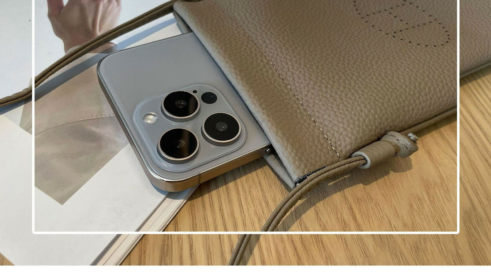 楽天市場】スマホ ポーチ ショルダー(ブランドエルメス 楽天市場】スマホ ポーチ ショルダー(ブランドエルメス