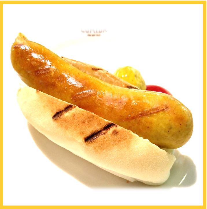 【 ブラートヴルスト カリー 】1パック 3本入り 合計約240g お取り寄せ グルメ 国産 おいしい 粗挽き フランクフルト 朝食 夕食 おかず ポトフ ノンスモーク 焼きソーセージ 手作り ハム ソーセージ の 腸詰屋 tyoudumeya-10000062 腸詰屋蓼科店 サンプル画像3