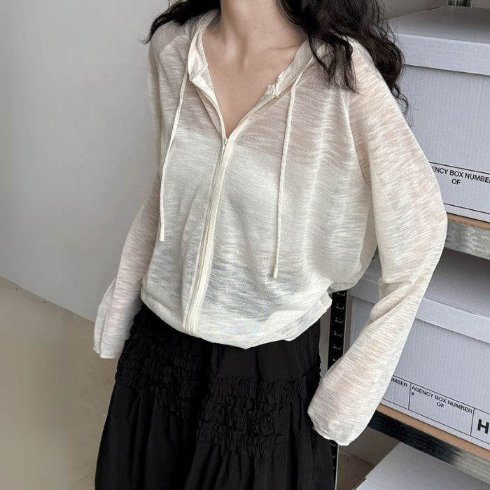 サマーカーディガン UVカット トップス シアー レディース ショート丈 薄手カーディガン シアーニット カーデ 長袖 ファスナー 透け感 冷房対策 アウトドア 日焼け防止 春夏 きれいめ オフィス ゆったり 通勤 シースルー フード付き トレンド 海 旅行 シンプル(4)