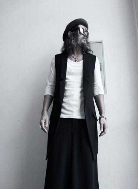 【送料無料】メンズベスト韓国ファッション ロング丈 ボーイ ジュニアベスト/ジレスリムフィット サロン シンプル カジュアルベストおしゃれ　ブラック　ホワイト