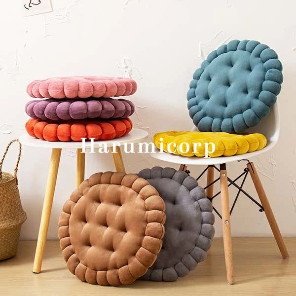 Other - 【送料無料】座布団 クッション 椅子用 42×42cm 北欧 フロアクッション 丸形 厚手 7cm おしゃれ 抱き枕 床 車 イス 座る ベッド かわいい ざぶとん 分厚い 大人 子供 在宅 テレワーク 読書 正座 疲れない 春 夏 秋 冬