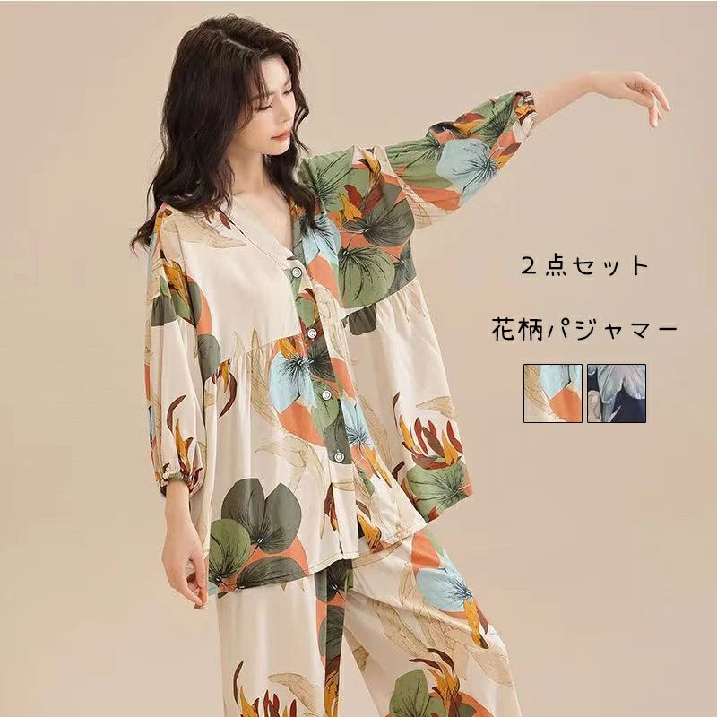 パジャマ レディース ナイトウェア ルームウェア 2点セット 花柄 トップス セットアップ ロングパンツ 五分袖 上下セット パンツ 夏 前開き ボタン留め 柄 部屋着 2点 さらり おしゃれ 寝間着 大人 大人可愛い 母 セット 送料無料 【商品説明】 サイズ：F 袖丈：48cm 肩幅：45cm バスト：115cm 総丈(トップス）：70cm 総丈(パンツ）：85cm ウェスト：66cm(ゴム式) 素材:綿混 セット内容：トップス＋パンツ ※サイズ表記は目安です。若干誤差がございます。