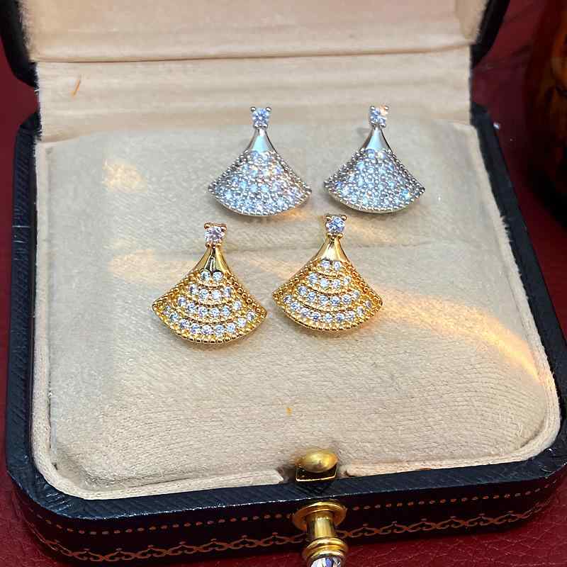 ピアス レディース S925 シルバー 扇形 ジルコニア ゴールドカラー シルバーカラー 小さめ 幾何学模様 ..