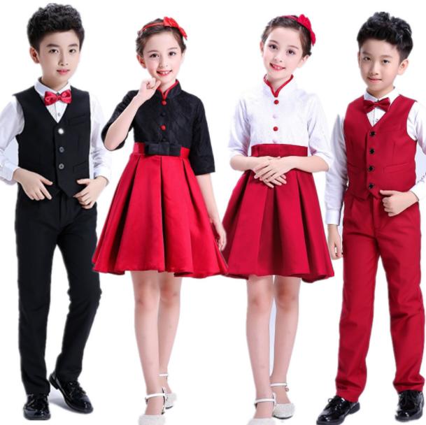 商品詳細 商品詳細 サイズの選択について： 例えば身長120CM、通常体重の場合130サイズで結構です。 素材： ポリエステル セット内容：男の子：シャツ＋ベスト＋パンツ（蝶ネクタイあり） 女の子：ワンピース ヘアバンドがないことをご了承く...