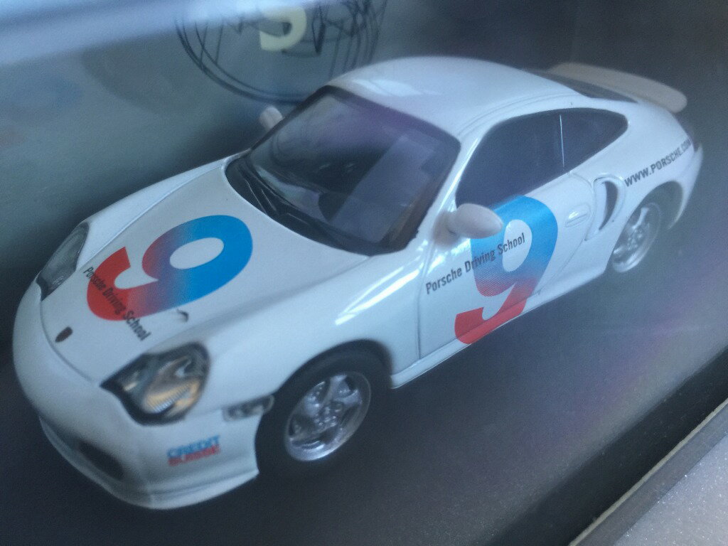 樂天商城 - 新品 海外製 MINI CAR ミニカー PORSCHE 911 TURBO 2000