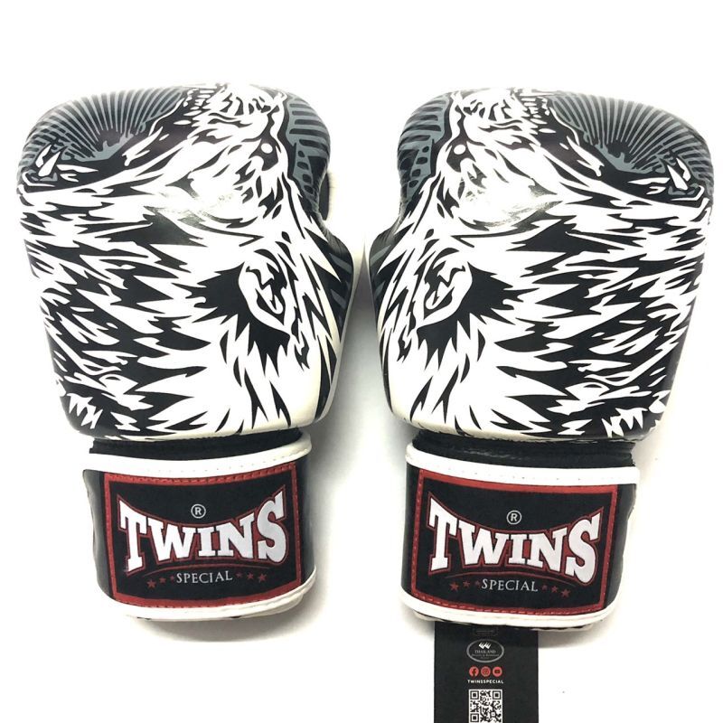 TWINS SPECIAL ボクシンググローブ 16oz 黒白熊 /ボクシング/ムエタイ/グローブ/キック/フィットネス/本革製/ツインズ/大人用/16オンス