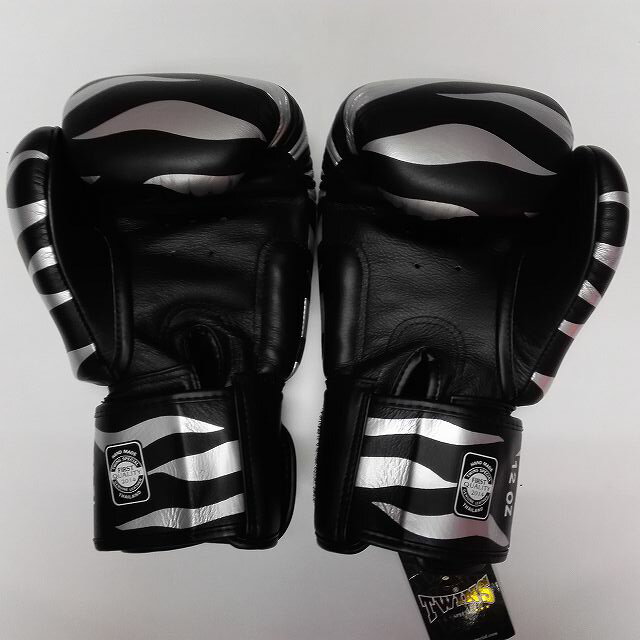 TWINS SPECIAL ボクシンググローブ 16oz Z黒銀 /ボクシング/ムエタイ/グローブ/キック/フィットネス/本革製/ツインズ/オンス/大人用