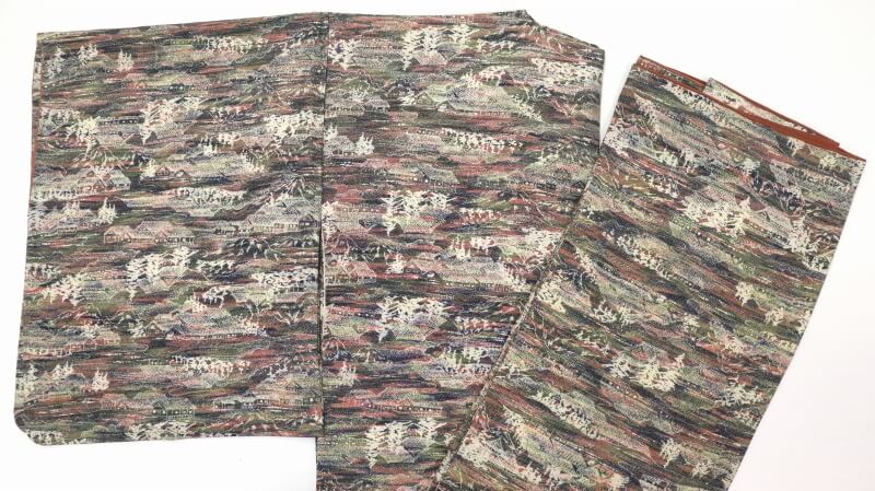 【中古】 小紋 総柄 着物 正絹/シルク グリーン 変色等 裏地あり 袷せ 変色等 リメイク用 リユース リサイクル 【電話注文不可】【返品・キャンセル不可】