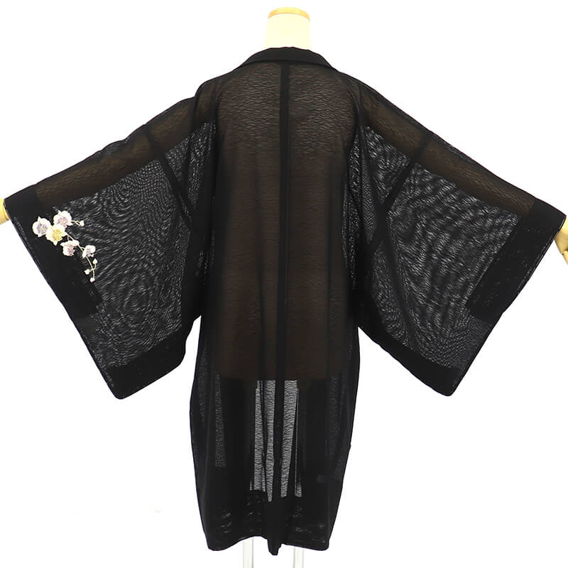 【中古】 紗 男羽織 透け感 メンズ正絹 黒 蘭 花柄 ポイント 身丈105cm 裄丈69cm カジュアル 夏向き S〜Mサイズ相当 リサイクル着物 リユース着物 中古着物 送料無料 即日発送