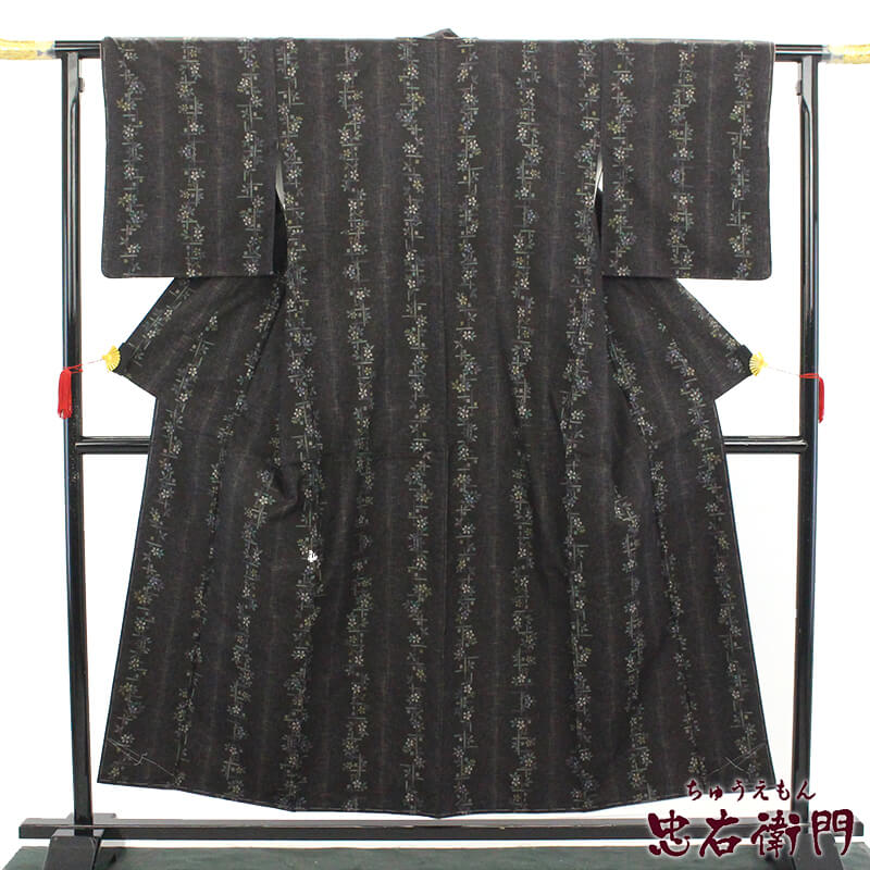 楽天市場】黒(種類(着物)つむぎ)(着物|和服):レディース 楽天市場】黒(種類(着物)つむぎ)(着物|和服):レディース