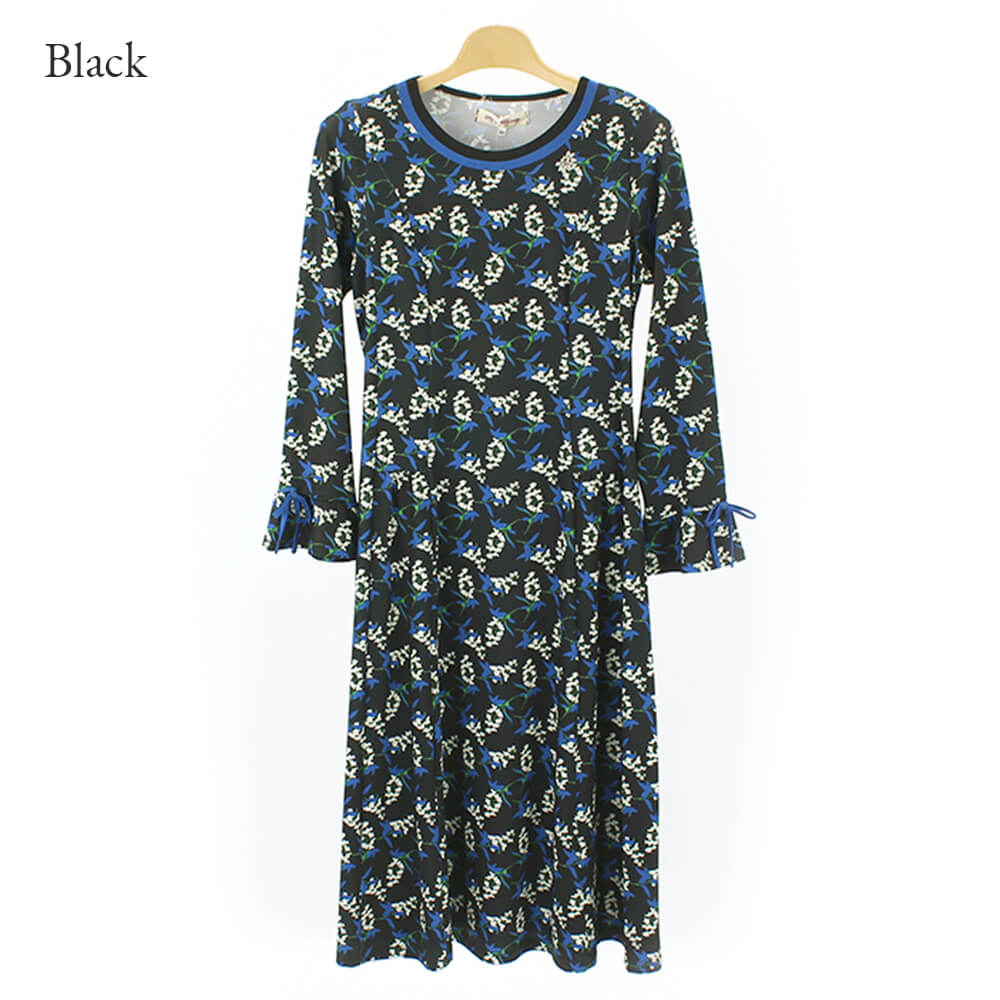 スーパービューティー　ロングワンピース　新品 スーパービューティー ワンピース 袖レース ウェスト切替 ロング