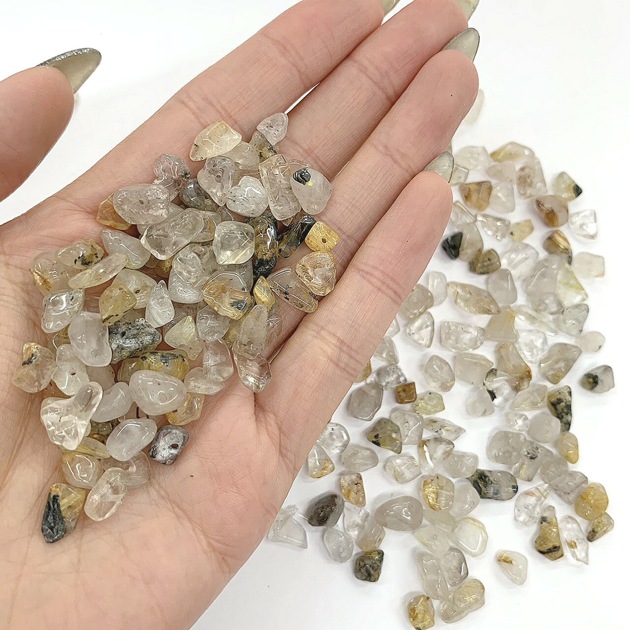 【穴あき】ルチルクォーツさざれ石 20g また1連約80cm レア！天然石 ハンドメイド...
