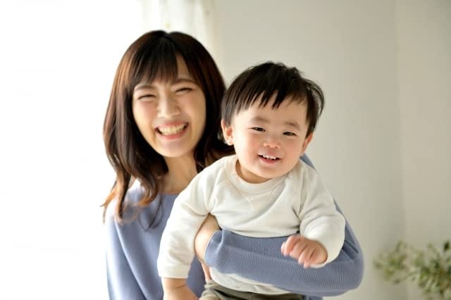 【4箱＋歯ブラシ】和光堂 お薬じょうず服用ゼリー いちご味 （3g×12袋）4箱セット