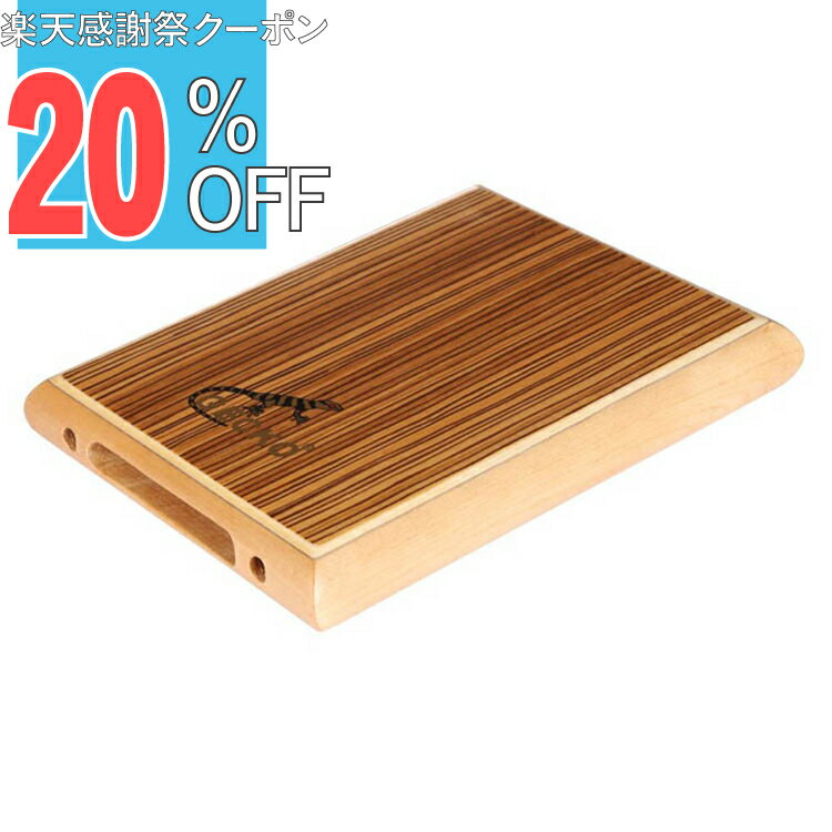 ●基本情報 （PAD-2） まるでダブレットのようなデザインは、どこにでも気軽に持ち運べるサイズ。 通常のカホンプレイが楽しめるだけでなく、ちょっとしたインテリアやギフトにもぴったりのスマート薄型カホンです。 どこでも演奏できる小柄サイズながらも素晴らしい本格的なカホンサウンドを楽しめます。様々なシーンに持ち出してご使用が可能。 太鼓面にはゼブラウッドを採用し、サスティーンの良い、太くてメロウなサウンドと整ったアタック感が特徴的。 本体は高品質なバーチウッドを使用し、素晴らしい感触と本格的なカホンサウンドを楽しめます。 ワイヤー弦は付属のレンチで調整がすることができます。（調整して出荷しておりますのでそのままでご使用できます。） 初心者であろうとリズムに興味のある人なら誰でも演奏するだけでカホンから素晴らしい音を簡単に引き出すことができます。 サイズ: D4×W23.5×H28.5cm / 重量: 0.5kg 材質: ゼブラウッド/バーチウッド 響き線: ワイヤー弦 パッケージ内容: カホン、専用ショルダーケース、調整レンチ、説明書 中国製